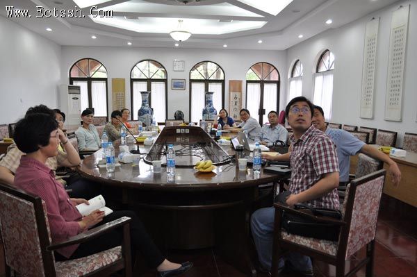 ������ѧԺ���о�Լ��ѧ���л